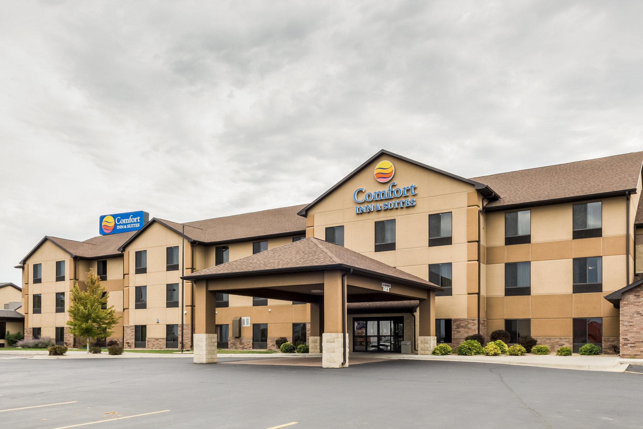 Comfort Inn & Suites Mitchell I-90 Ngoại thất bức ảnh