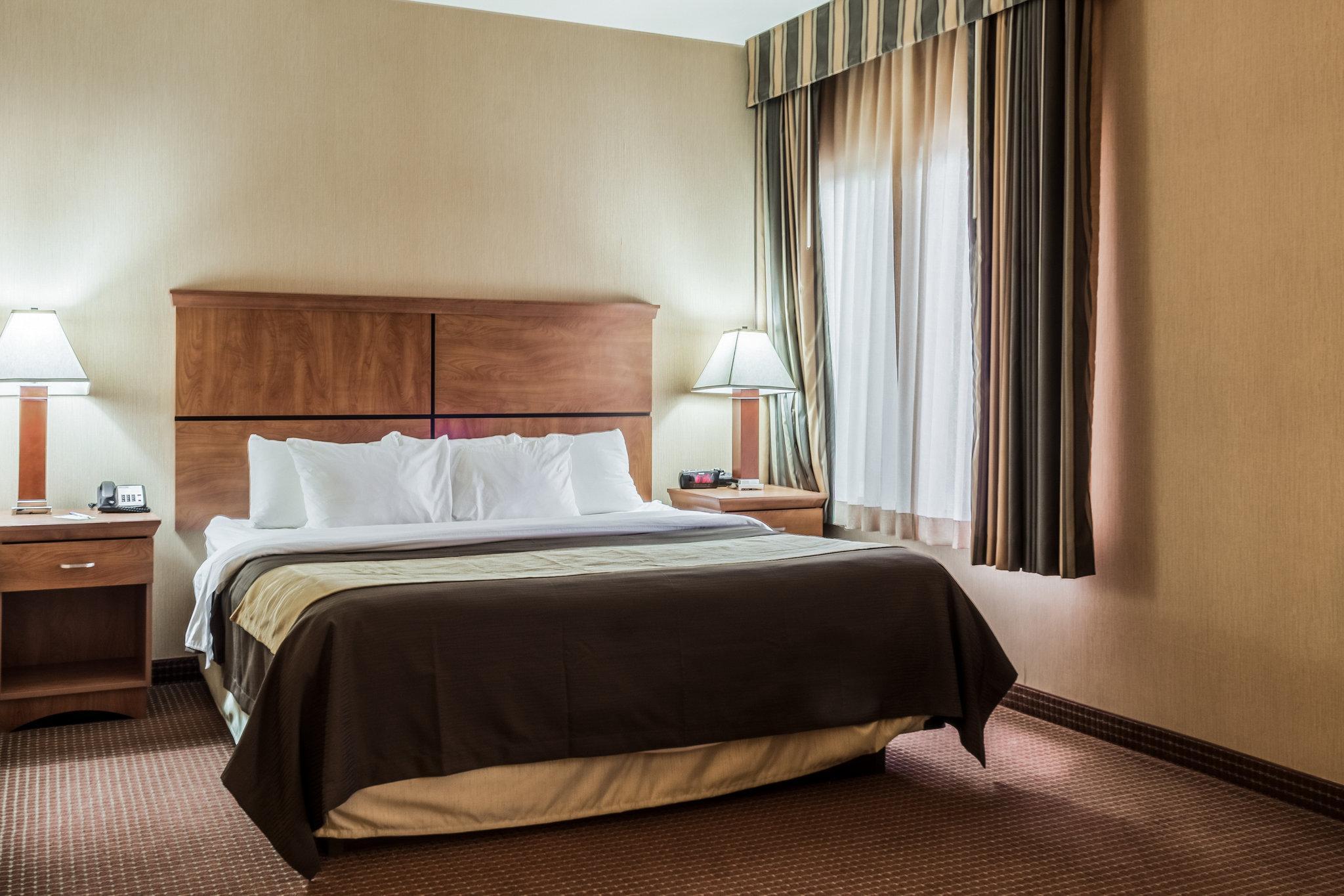 Comfort Inn & Suites Mitchell I-90 Ngoại thất bức ảnh