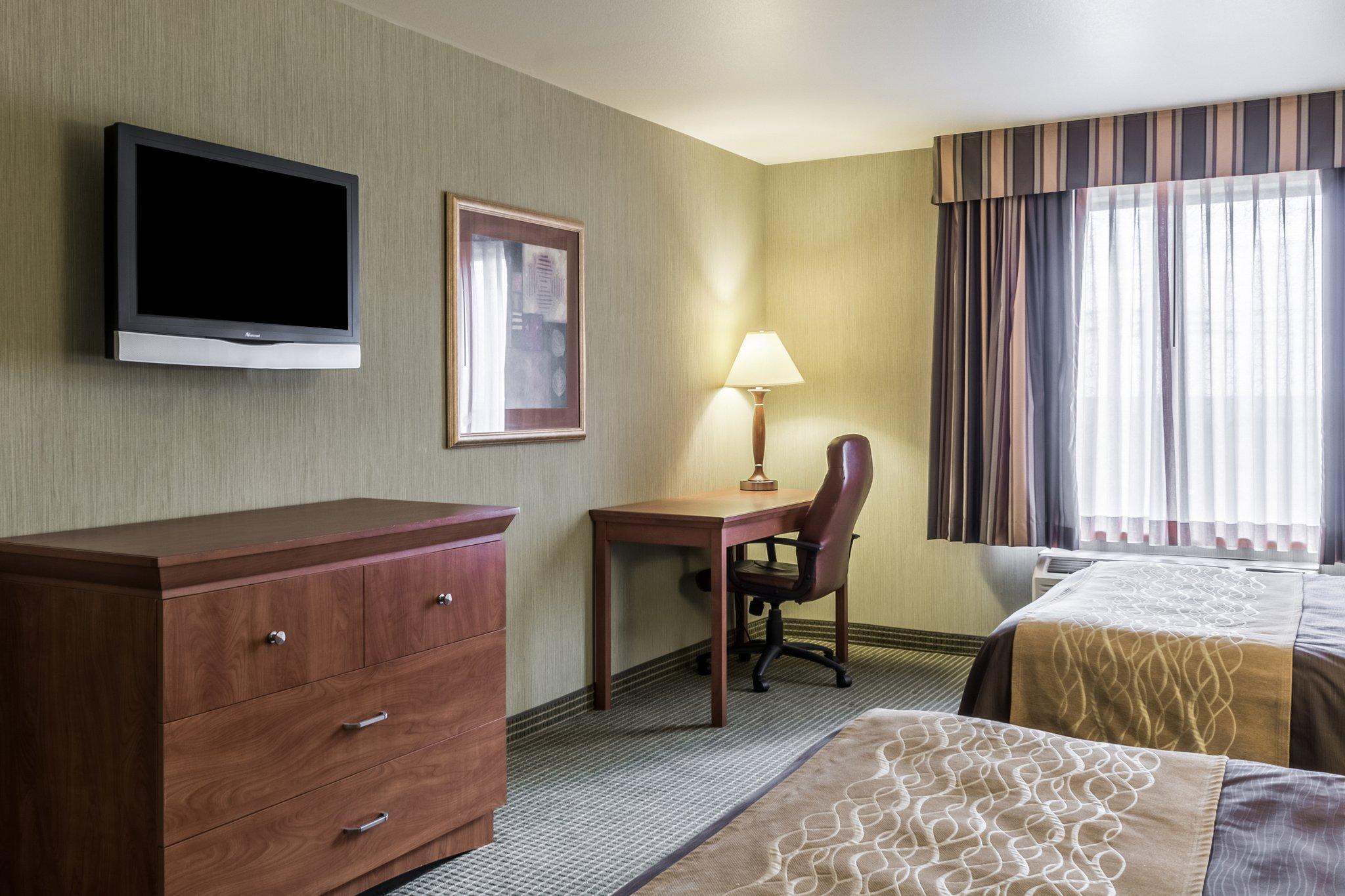 Comfort Inn & Suites Mitchell I-90 Ngoại thất bức ảnh